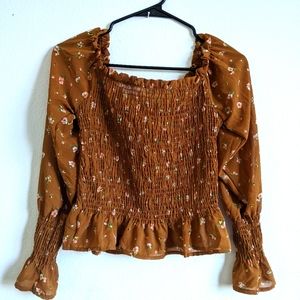 Women's Heart and Hips long sleeve floral peasant crop top